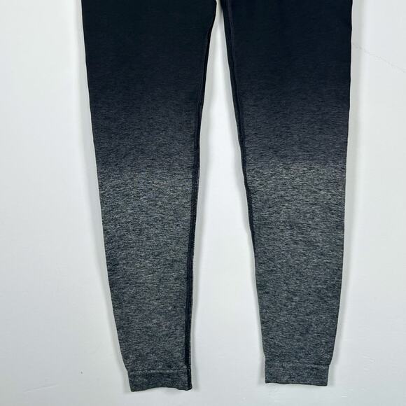 Gymshark Adapt Ombre Seamless Black & Gray Leggings, XS/S - Picture 2 of 9
